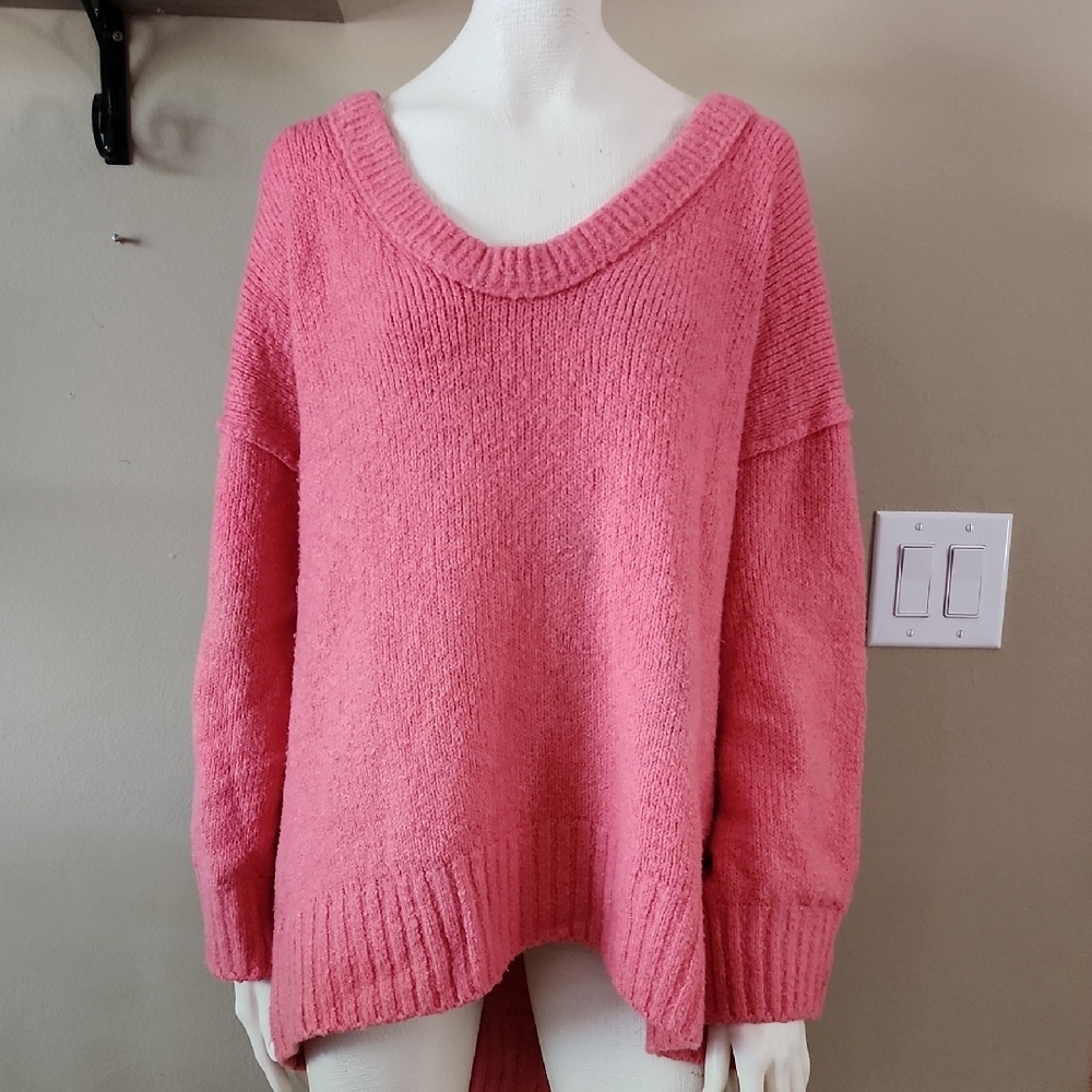 Free People Pink V-Neck Sweater Oversized Cozy